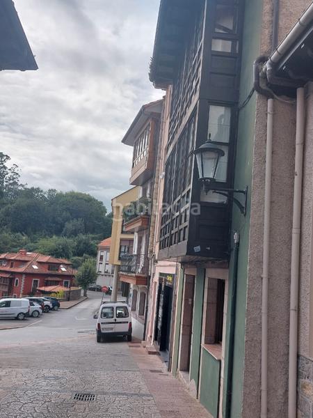 Foto 6fd24c06-8ccf-411b-a4f4-f3fe5b945bde. Édifice dans Llanes pueblo Llanes