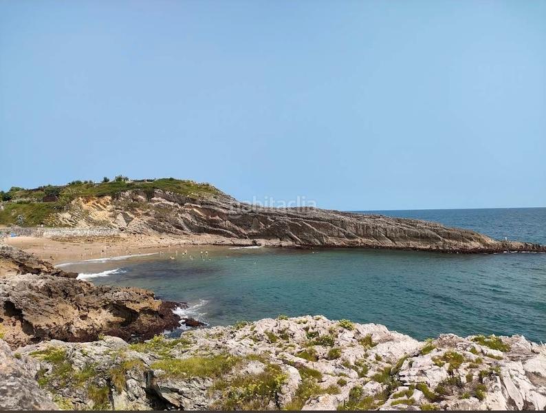 Foto c2f206ea-620f-4e11-ad51-548b1d978460. Édifice dans Llanes pueblo Llanes