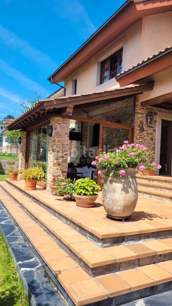 Foto 560b9e2c-f8a0-49ba-b757-85c296c11c0e. Chalet  impecable centro en El Carbayedo - El Quirinal Avilés