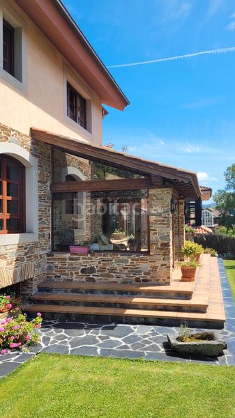 Foto 77f2b7ff-93c9-4eff-bbb8-2488420adf06. Chalet  impecable centro en El Carbayedo - El Quirinal Avilés