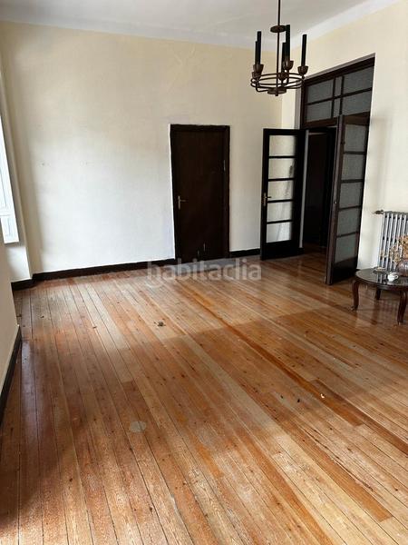 Foto 65db37c2-b9e6-476e-bcbf-71c85cbe4898. Pis a calle de la cámara 40 a Centro Avilés