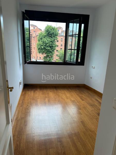 Foto 24ae35f5-7808-4f42-bb85-0454a9708501. Piso en calle alfonso vii 8 piso Centro Centro en Avilés