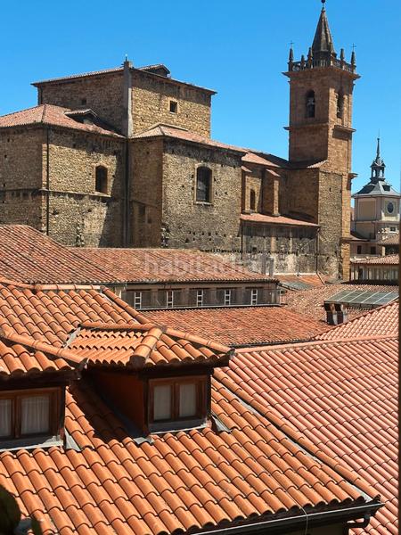 Foto c48578f1-9166-45e5-94cc-abac903ba095. Piso en calle Fontán 17 piso Fontán en Fontán Oviedo