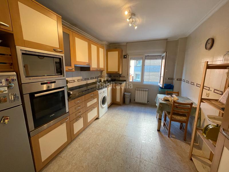 Foto 88770725-4844-4dd3-97e7-5aec1412b561. Appartamento in calle pola de siero 9 in Laviada Gijón