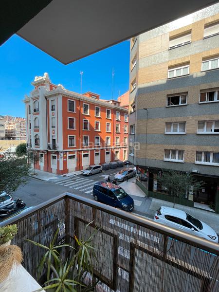 Foto f93ddeeb-fe75-4d27-917e-b6d90ad9a5e1. Appartamento in calle pola de siero 9 in Laviada Gijón