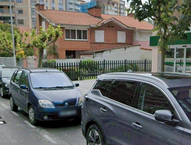 Foto b4f6b670-28e7-4ecf-80cb-906f06ff8c7a. Xalet a calle alcalde luis treillard n16 a Salinas Castrillón