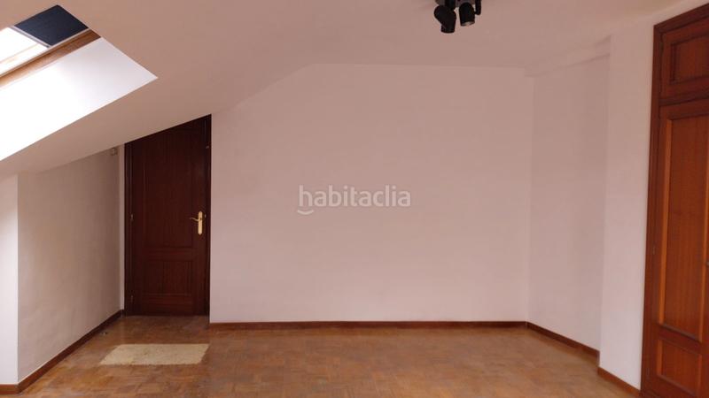 Foto 18818879-613e-4e6b-a5b8-7661da7707e9. Dúplex en calle concepción arenal 10 dúplex en el Centro en Avilés