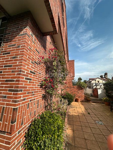 Foto 0ae2ade6-c7c5-4237-92ed-e802287c84cb. Chalet in calle bernardo álvarez galán 46 in Salinas Castrillón