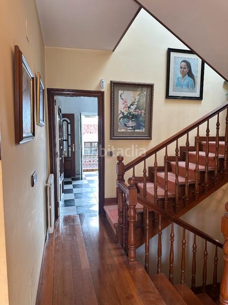 Foto 563cd993-54e8-45e5-b279-5620cae02c19. Chalet in calle bernardo álvarez galán 46 in Salinas Castrillón