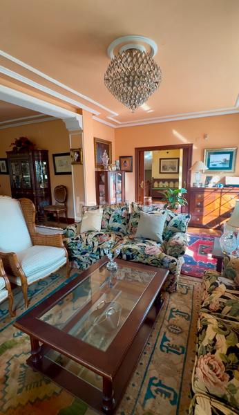 Foto cfd369f0-f6b3-4edb-af37-2ac1ab2ef00e. Chalet in calle bernardo álvarez galán 46 in Salinas Castrillón