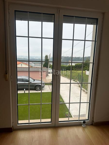 Foto 28ff6f7b-0bfe-4468-b73f-5e96f8b3f4d3. Casa amb calefacció aparcament a Salinas Castrillón