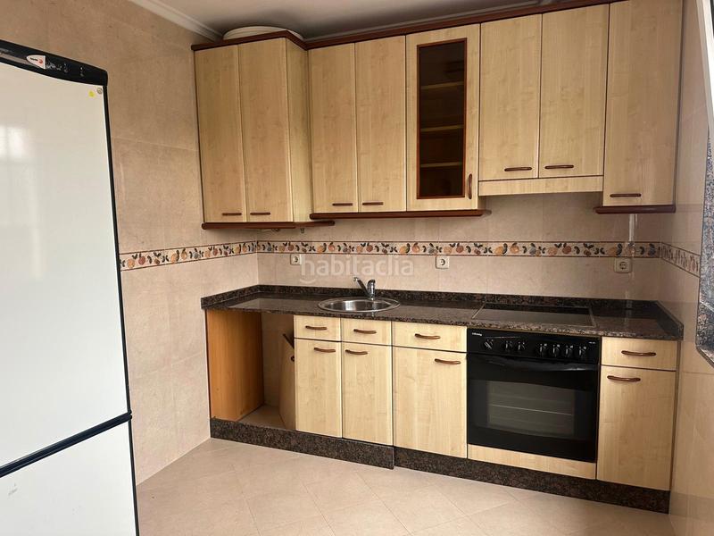 Foto 4a9880dd-0361-4f55-acdb-df0ae6df4a4c. Casa amb calefacció aparcament a Salinas Castrillón