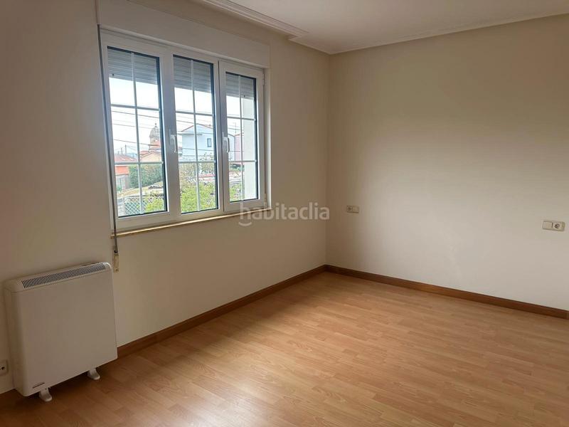 Foto 731e437d-5651-4513-a461-f2202d32b95b. Casa amb calefacció aparcament a Salinas Castrillón