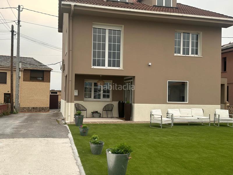 Foto e5fc0571-4e82-48f6-81ec-1971e25d03c9. Casa amb calefacció aparcament a Salinas Castrillón