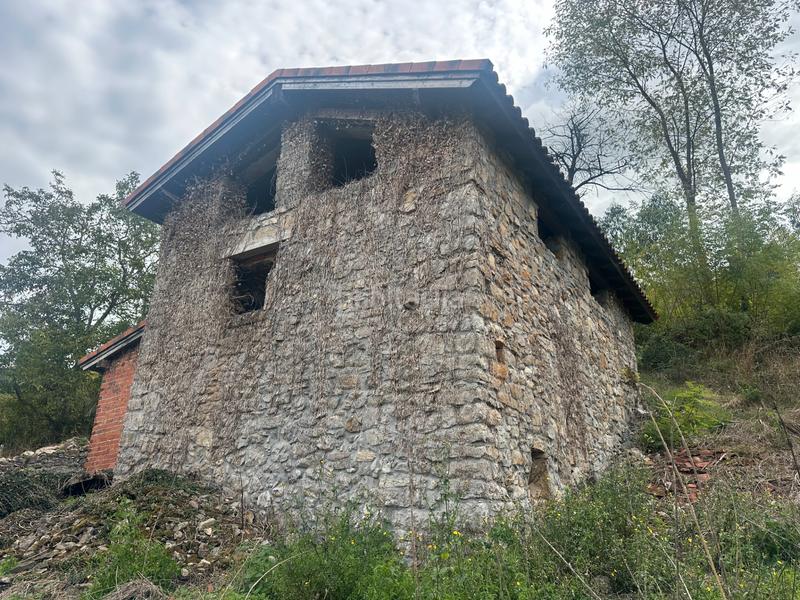 Foto 32153c50-e69c-4084-b1f0-1f5215c9eb9b. Masia a Salas