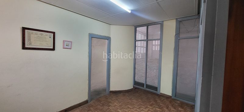 Foto ee5ae675-cafc-4f5d-a8c2-31d47a587b57. Local comercial a Centro Avilés