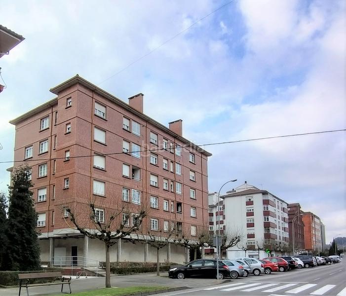 Foto c0c15af2-ab5e-4e45-8175-53e4b134098d. Miete geschäftsraum in Piedras Blancas Castrillón