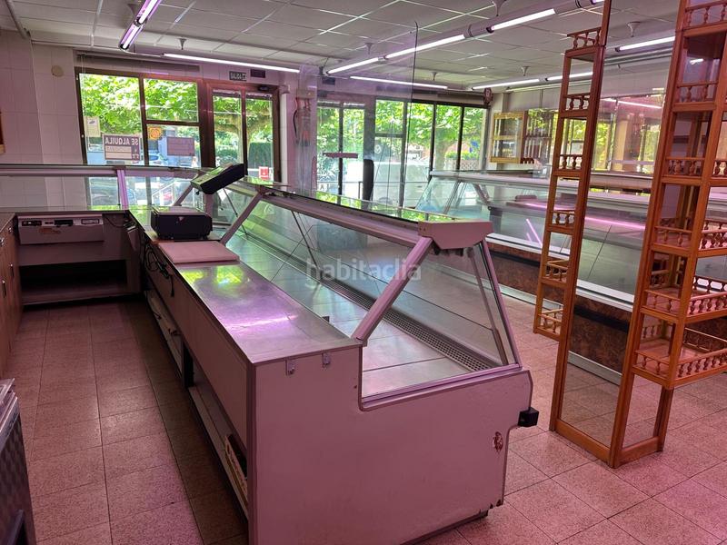 Foto 01a7497e-6354-4e5f-b981-58ce8ebc5b08. Affitto locale commerciale in Salinas Castrillón