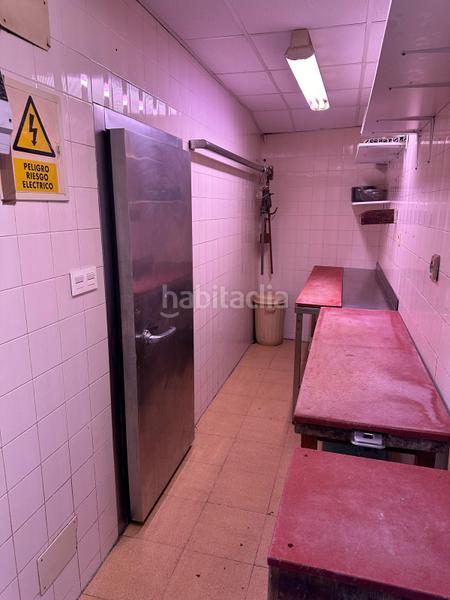 Foto f0d7ece9-0509-4c16-a297-1e526b299869. Alquiler local comercial local céntrico alquiler Salinas en Castrillón