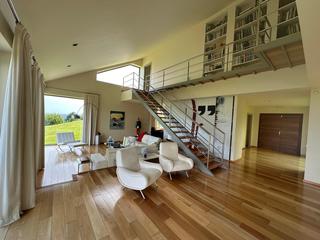 Xalet  Mu-1. Casa supermoderna somado