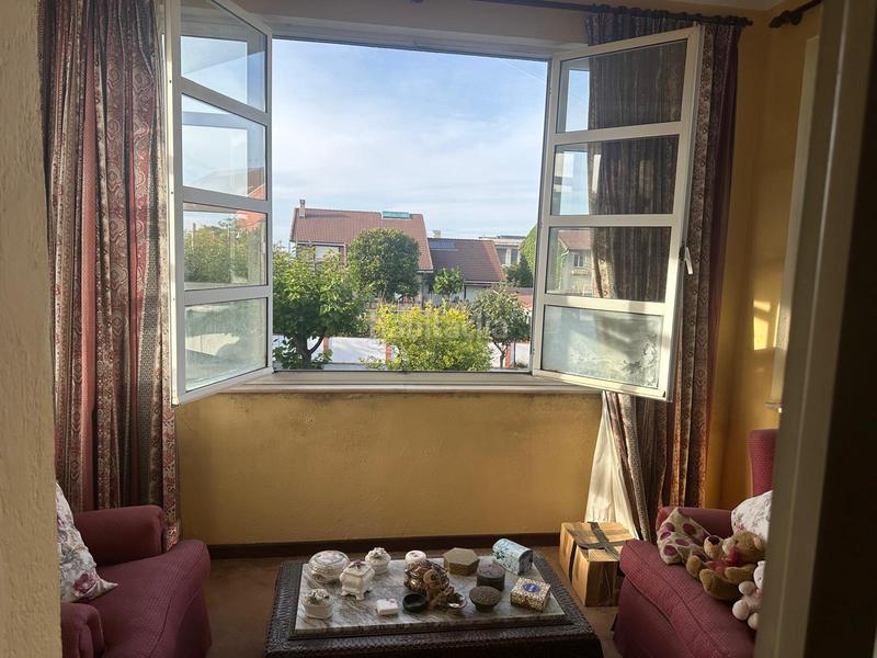 Foto 3f1aac60-8d21-4e55-8603-1acacd970a7b. Casa amb xemeneia calefacció aparcament piscina a Castrillón