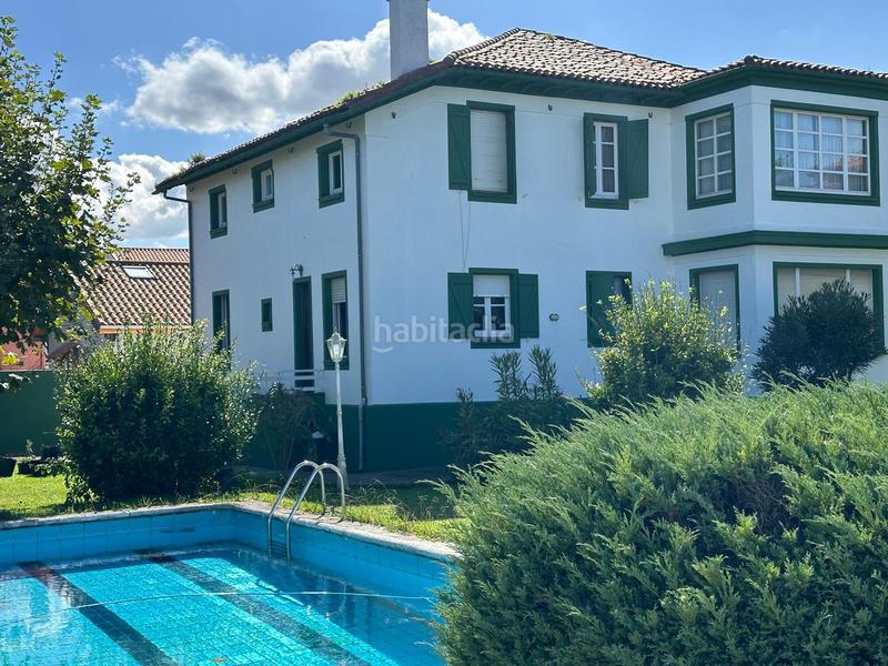 Foto 8cc1f047-8e69-4005-82e5-508c6e4c063d. Casa amb xemeneia calefacció aparcament piscina a Castrillón