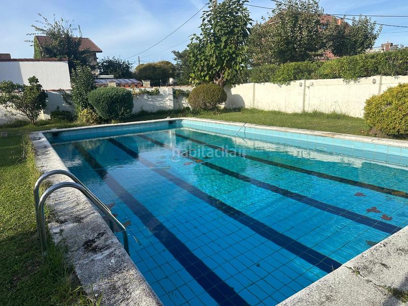 Foto 8fc6d90a-7f60-4260-a047-df371c026496. Casa amb xemeneia calefacció aparcament piscina a Castrillón