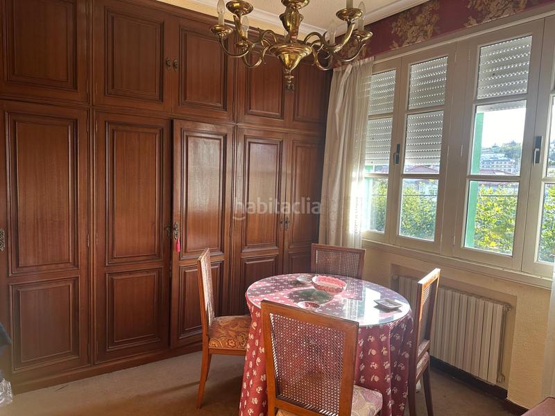 Foto 9293ed61-a319-4875-a90b-44c39308e985. Casa amb xemeneia calefacció aparcament piscina a Castrillón