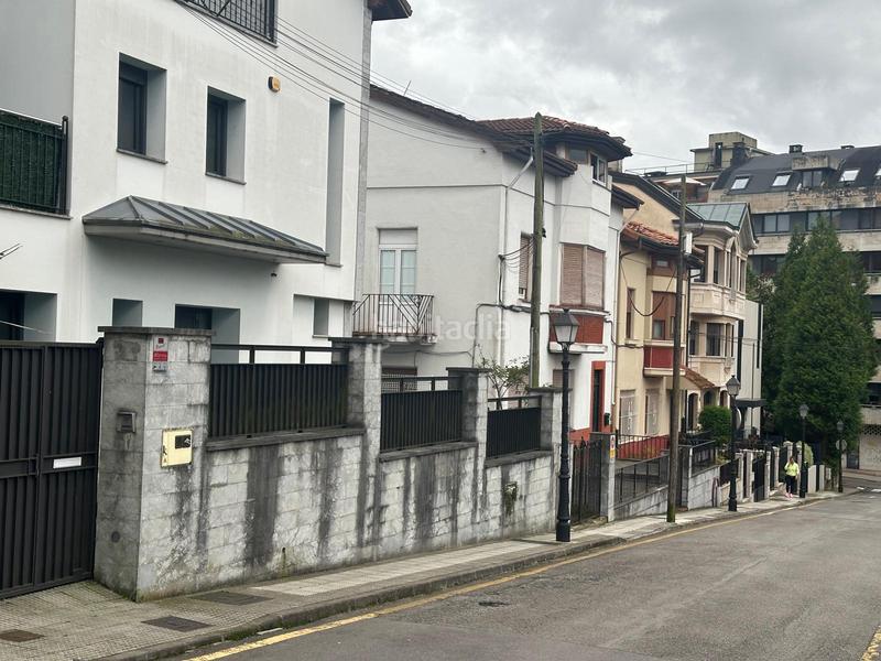 Foto 91c541d4-2be1-4408-a734-f52181926550. House in calle cardenal inguanzo 5 in Auditorio - Seminario - Parque de Invierno Oviedo