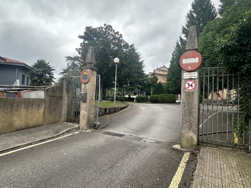 Foto f1c23e6d-508e-4f43-a4f9-06318bc9bdd5. House in calle cardenal inguanzo 5 in Auditorio - Seminario - Parque de Invierno Oviedo