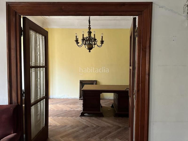 Foto 52d0f6dd-7e1a-459c-b587-01626c5947c9. Edifici a Centro Avilés