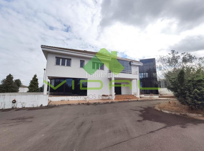 Foto 25a8b2f2-8945-4736-8a25-24291ed22713. Casa amb calefacció aparcament piscina a Cerdeño - El Palais - Mercadín Oviedo