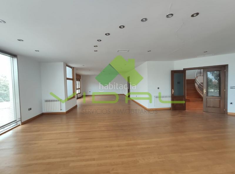 Foto f9a3ad01-8095-4332-9dc0-ff76741973d0. Casa amb calefacció aparcament piscina a Cerdeño - El Palais - Mercadín Oviedo