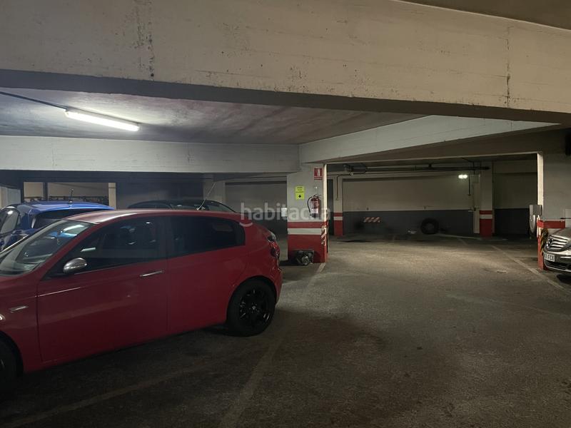 Foto bc9f6f07-a55b-41c0-acc4-1ada73a4d5a4. Pis amb calefacció aparcament a Laviada Gijón