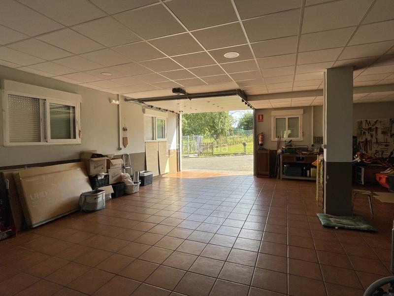 Foto a08c516d-e96a-42a6-bf88-6005a618af03. Casa con riscaldamento parcheggio in Parroquias Sur - La Manjoya Oviedo