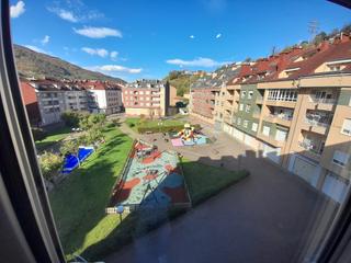 Pis  Pola de laviana - cl puerto ventana. Piso laviana