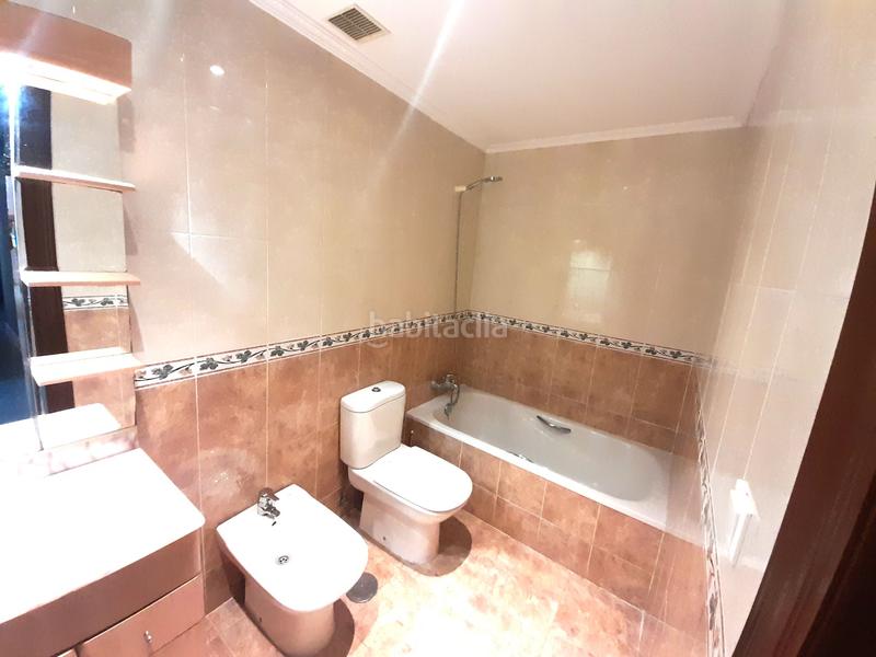 Foto f39b900c-af2d-4705-a497-09af325cde1e. Etagenwohnung mit heizung in Laviana