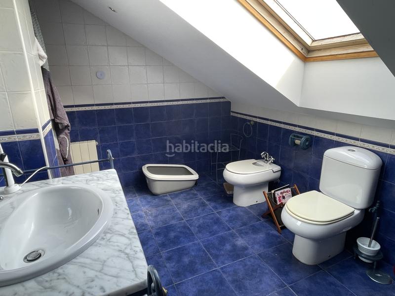 Foto 53d79f99-04b7-42d9-89f1-fc8890ca08a5. Casa con riscaldamento parcheggio in Parroquias Sur - La Manjoya Oviedo