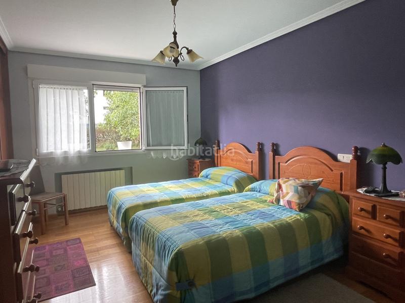 Foto 5fe7b70d-874e-4b0c-8ed5-b66d9179005a. Casa con riscaldamento parcheggio in Parroquias Sur - La Manjoya Oviedo