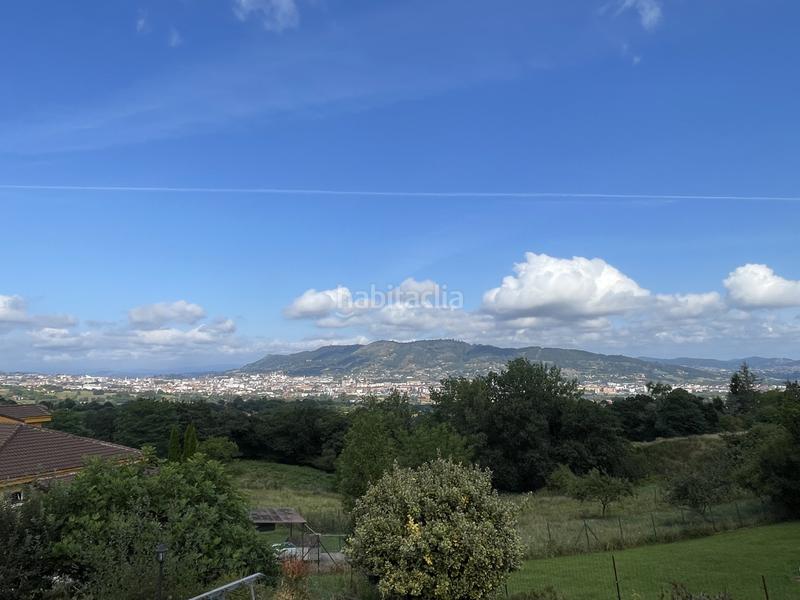 Foto 84085185-cb74-4a28-8e63-e0f63422583e. Casa con riscaldamento parcheggio in Parroquias Sur - La Manjoya Oviedo