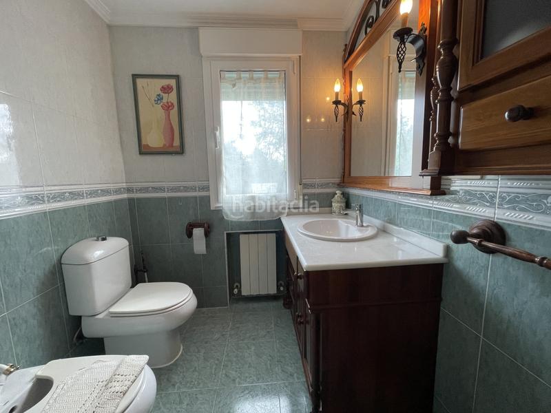 Foto c2c434fd-f916-4b05-a876-569a0527c7eb. Casa con riscaldamento parcheggio in Parroquias Sur - La Manjoya Oviedo