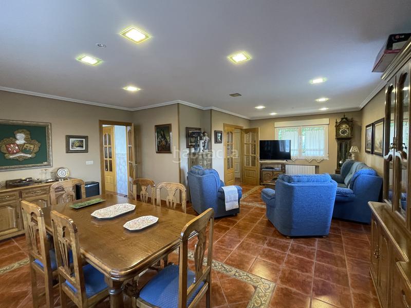 Foto ee00265c-6692-490f-8199-2f2eb21361cb. Casa con riscaldamento parcheggio in Parroquias Sur - La Manjoya Oviedo