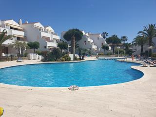Rent Ground floor in Carrer del monestir de poblet 1