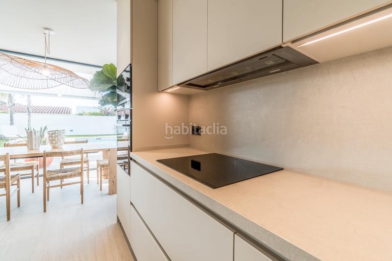 Foto 17e02f42-4ec4-41a4-bc79-4a143ebaea5c. Location maison jumelée dans carrer halley 4 dans mar Cambrils Cambrils