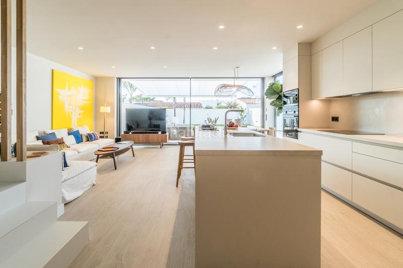 Foto f122ce3d-5a4d-4aca-b2ad-e18dc8e3ef71. Location maison jumelée dans carrer halley 4 dans mar Cambrils Cambrils