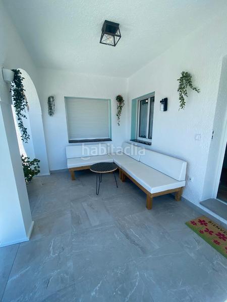 Foto 1235569a-715c-4a86-b704-87f100b50ae2. Alquiler chalet en Centre Miami Platja