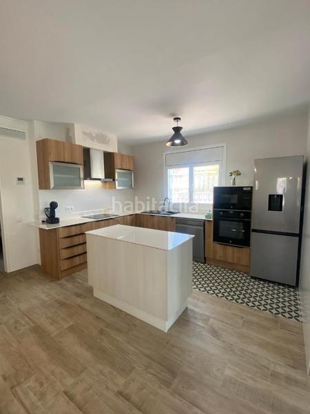 Foto 5a2b299b-d284-453c-9693-cb6af6205e9c. Alquiler chalet en Centre Miami Platja