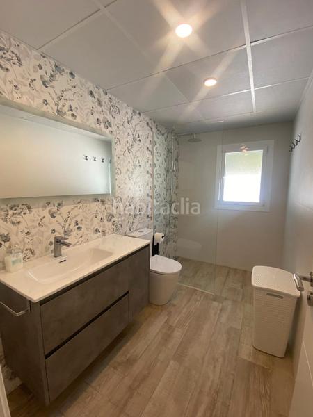 Foto a93fde95-4802-4ff2-acdb-46c2ca967589. Alquiler chalet en Centre Miami Platja
