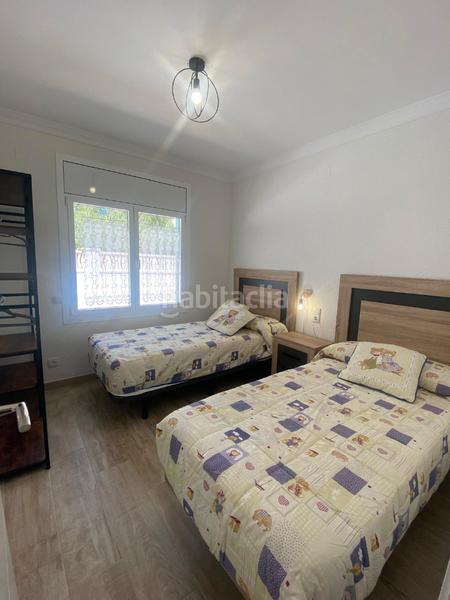 Foto e930f352-801f-44f9-b443-0243e2966588. Alquiler chalet en Centre Miami Platja