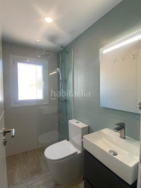Foto e3bdf4dd-a045-4bf6-b63b-7c909aa84e53. Location chalet avec chauffage parking piscine dans Miami Platja